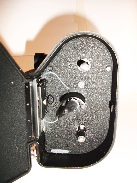 Revere Eight Model 88 8mm Movie Camera N3