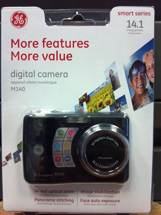 GE Smart Series 14.1 megapixel Digital Camera M140 N2