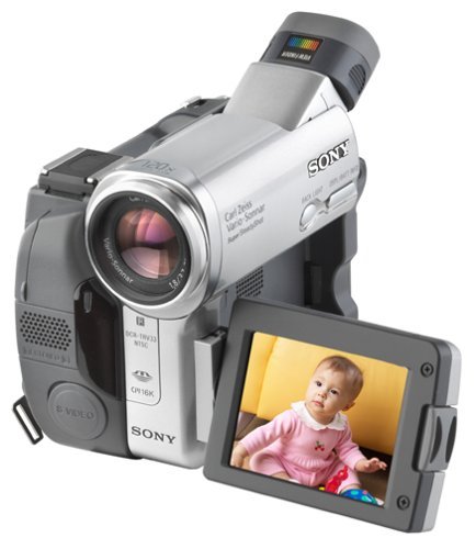 Sony DCRTRV33 MiniDV 1megapixel Camcorder with 2.5" LCD, Color Viewfinder & Memory Stick capabilities (Discontinued... N3