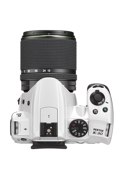 Pentax K-30 16 MP CMOS Digital SLR 18-135 WR Lens Kit Crystal White N6