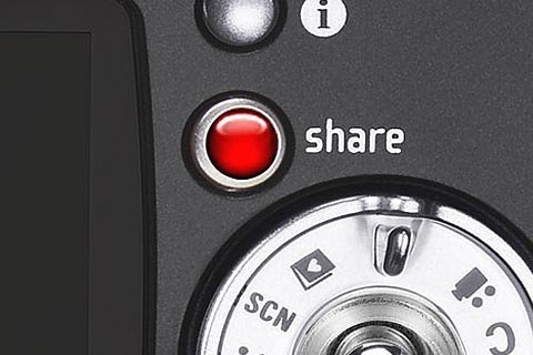 Kodak Easyshare Z7590 5 MP Digital Camera with 10xOptical Zoom N7