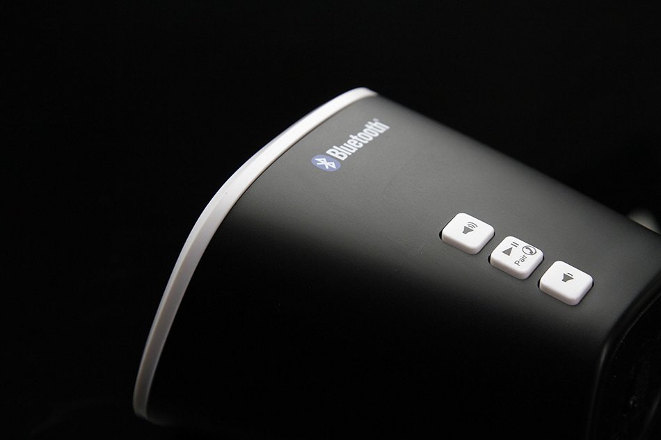 Wireless BlueTooth Speaker, Hands Free Talking Compatible 1 Micro USB & 3.5mm Audio Cable SDIGITAL . N4