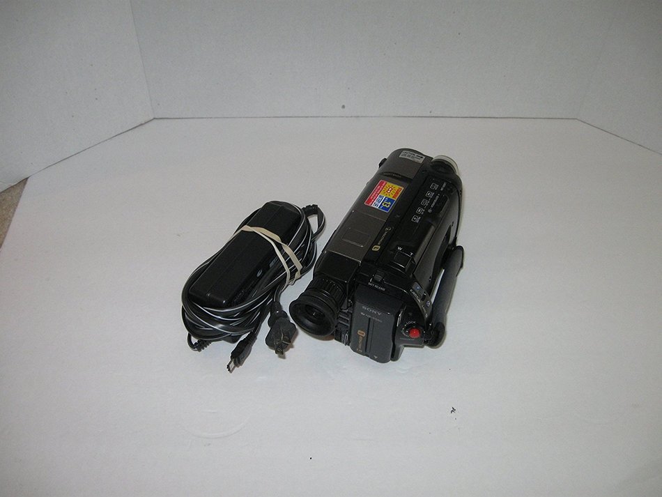 SONY CCD-TRV46 Hi8 NTSC HandyCam N4