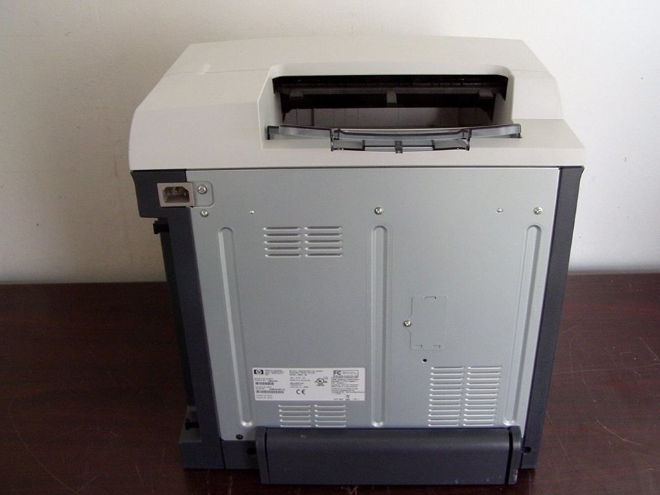 HP CP3505DN Color Laserjet Printer N4