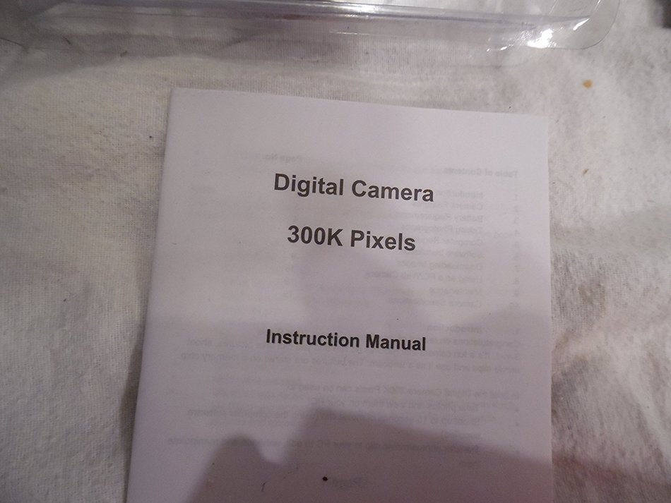 Batavus Digital Camera 300k Pixels with Software and Usb Cable N4