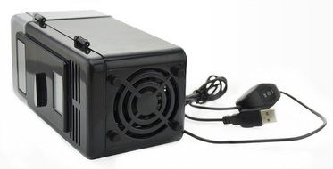 ThreeH New Mini Red USB Fridge Cooler Beverage Drink Cans Cooler/Warmer Refrigerator for Laptop PC Computer Red... N3