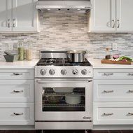 Dacor Distinctive DR30GIFSNG 30" Slide-In Gas Range with Natural Gas 4.80 cu. ft. 4 Cooking Modes 4 Sealed Burners... N2