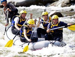 AEE MagiCam SD22 Waterproof 1080i 60 FPS HD Sports Action Camera with Remote Control, Waterproof Case and Mounting... N6