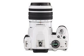 Pentax K-r 12.4 MP Digital SLR Camera with 3.0-Inch LCD and 18-55mm f/3.5-5.6 Lens (White) N4