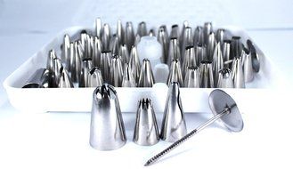 Davelle Cake Decorating Tips &ndash; 55 Piece Set. Premium Stainless Steel Decorating Tips with Hinged Storage Box. N3