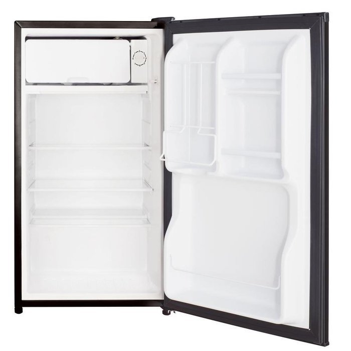 Magic Chef 3.5 cu. ft. Mini Refrigerator in Black N2