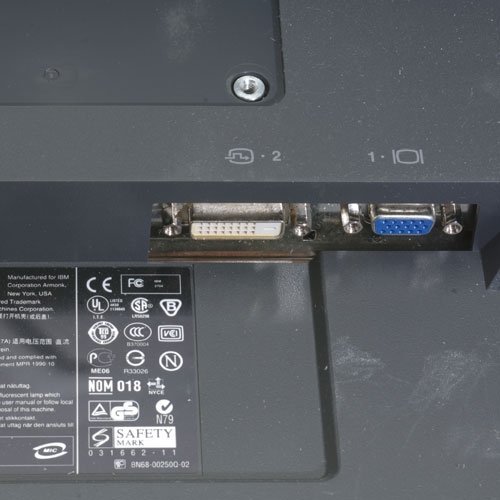 Lenovo IBM Premium ThinkVision L19 19 Inch LCD monitor 1280 x 1024 (Certified Refurbished) N6