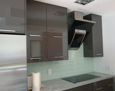 NT AIR Range Hood Wall Mount Stainless Steel Black Glass 28" KA-146-BLG NT AIR. Made in Italy. N2