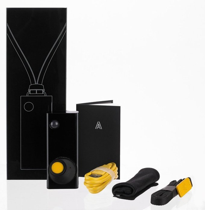 Autographer Wearable Camera - Classic Black N8