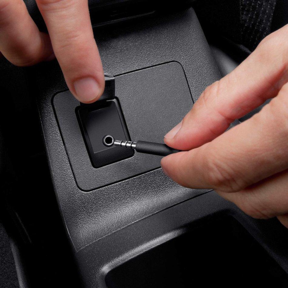 Belkin Hands-Free Bluetooth CarAudio Connect Aux N4