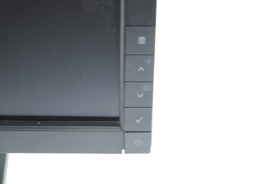 Dell E1709WC Black 17" WideScreen Screen 1440 x 900 Resolution Refurbished LCD Flat Panel... N2