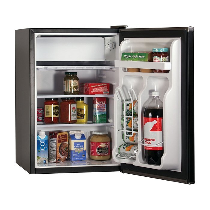 BLACK+DECKER BCRK25B 2.5 Cu. Ft. Energy Star Refrigerator with Freezer, Black N5
