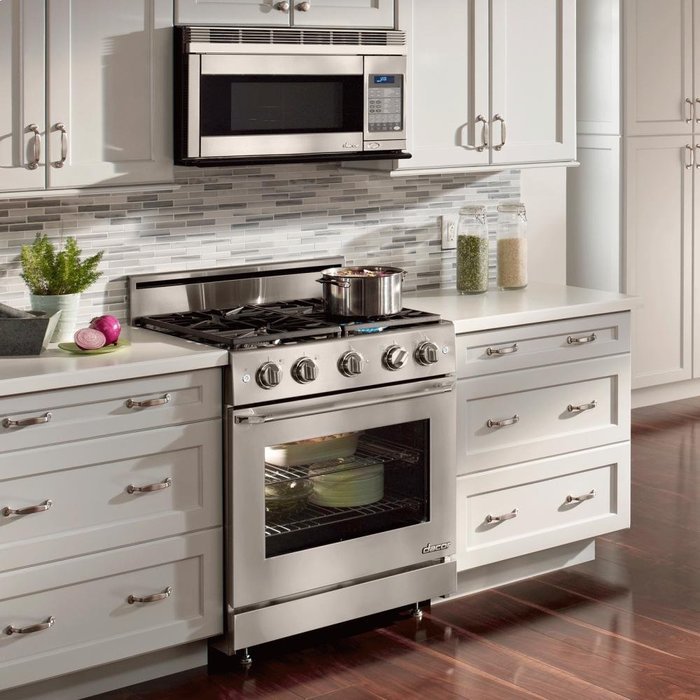Dacor Distinctive DR30GIFSNG 30" Slide-In Gas Range with Natural Gas 4.80 cu. ft. 4 Cooking Modes 4 Sealed Burners... N3