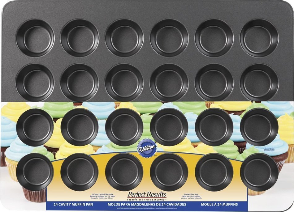 Wilton 2105-6966 24-Cup Perfect Results Mega Muffin Pan N3