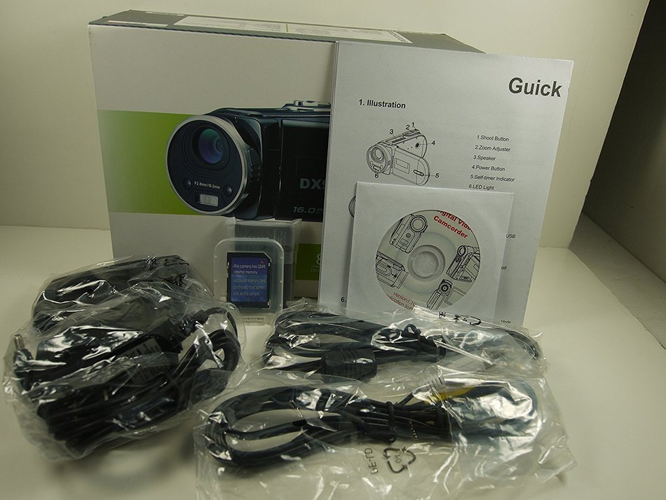 Tashika DX900 16MP Digital Camcorder/Camera w/8x Zoom 3.0" LCD & Case - Red N2