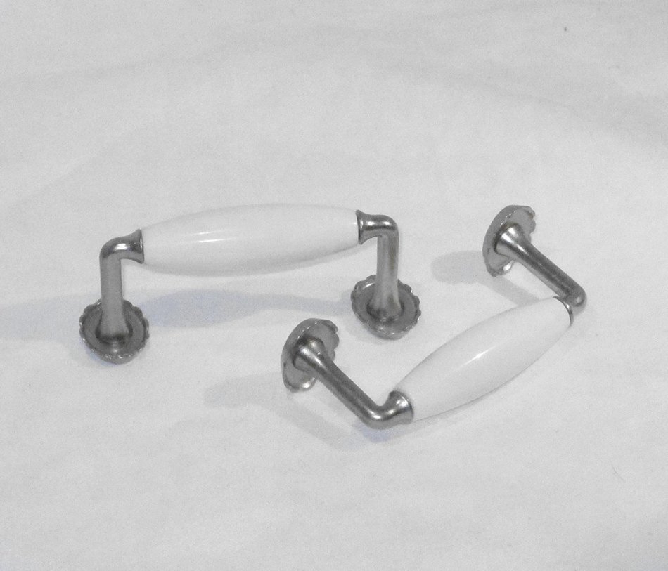 Threshold&trade; Pull - 2-Pack - Vintage Nickel/Acrylic Finish Pearl White