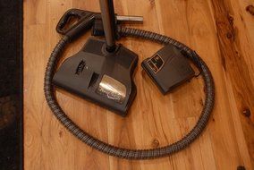 HEPA E2 2 speed Rainbow Canister Bagless Pet Vacuum Cleaner MINT MODEL warranty N4