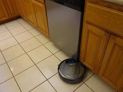 Infinuvo Hovo&reg; 630 Robotic Vacuum with HEPA Filter, Home Charging Station, Scheduler, Remote Control, Virtual... N2