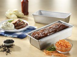 Classic Design with Non-Stick Silicone Coating Baking Pan, 8&quot; x 2.25&quot; N3