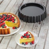 Chicago Metallic Maryann Cake Pan N3