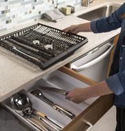 GE 24" Stainless Steel Built-In Dishwasher N12
