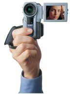 Sony DCRPC9 MiniDV Handycam Camcorder (Discontinued by Manufacturer) N3