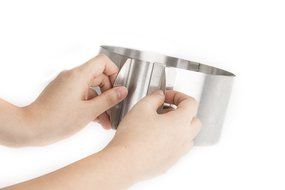 3 IN 1 Cake Ring Set 6 to 12 Inch Adjustable Retractable Stainless Steel Ankoow Circle Round Mousse Tiramisu Mold... N2
