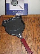 Froggie Fryer Frog Shape Pan Make Fun Pancakes!! N2