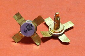 Transistors silicon 2P911B USSR 1 pcs