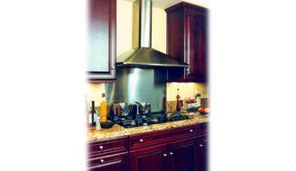 Faber Decorative Collection PERL36SS Perla 36in Wall-Mount Chimney Hood 600 CFM PRO Internal Blower N5