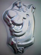 Wilton Scooby Doo Cake Pan