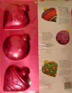 Wilton Holiday Ornament Pan N2