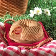 Nordic Ware Pro Cast Original Bundt Pan, 12 Cup N9