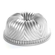 Nordic Ware Pro Cast Original Bundt Pan, 12 Cup N12