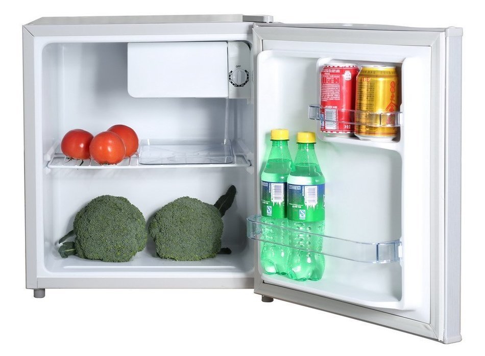 Conbridge CBBC -48SFOA 1.7 Cu.Ft. Compact Refrigerator With Ice-box,Silver N4