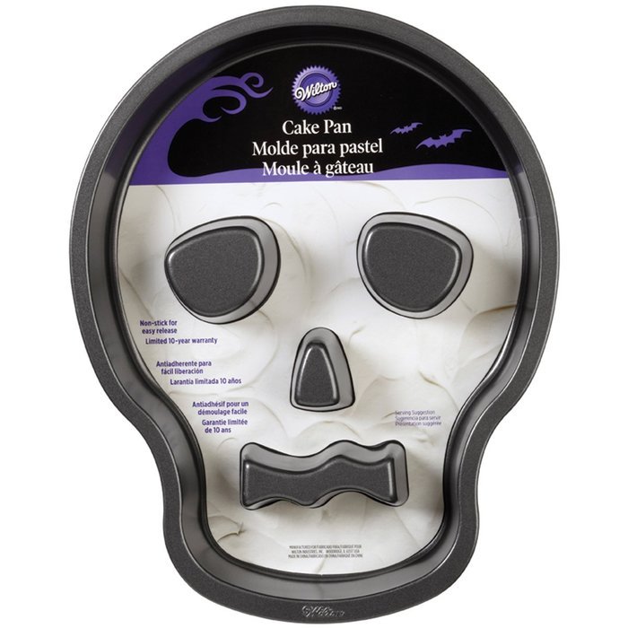 Wilton Dimensions Nonstick 3D Skull Pan N2