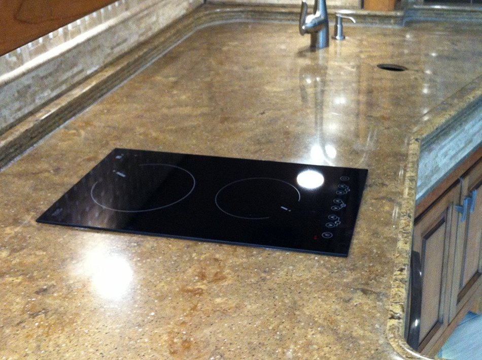 RamblewoodGreen 12" 2 Hob Induction Cooktop, ICQ2-31C1