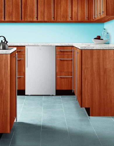 Summit FS408BLBI7SSHV: Commercially listed 20" wide built-in undercounter all-freezer, -20(degree) C capable with... N2