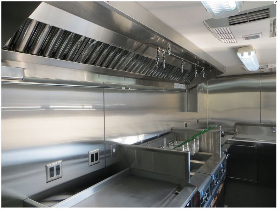 Ventilation Direct 7' Stainless Mobile Kitchen Hood System N2