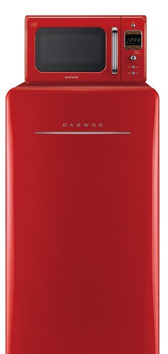 Daewoo Retro Compact Refrigerator 4.4 Cu Ft, Pure Red N3