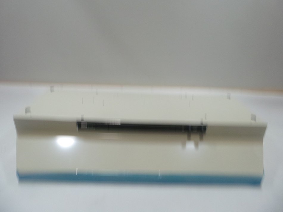 36" 220 CFM Under Cabinet Range Hood Finish: Almond