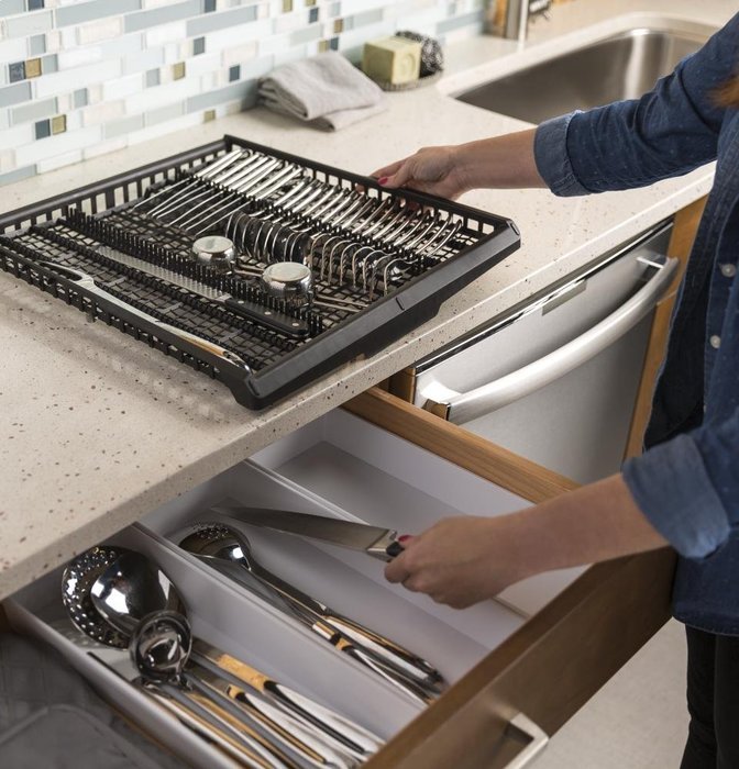 GE 24" Stainless Steel Built-In Dishwasher N12
