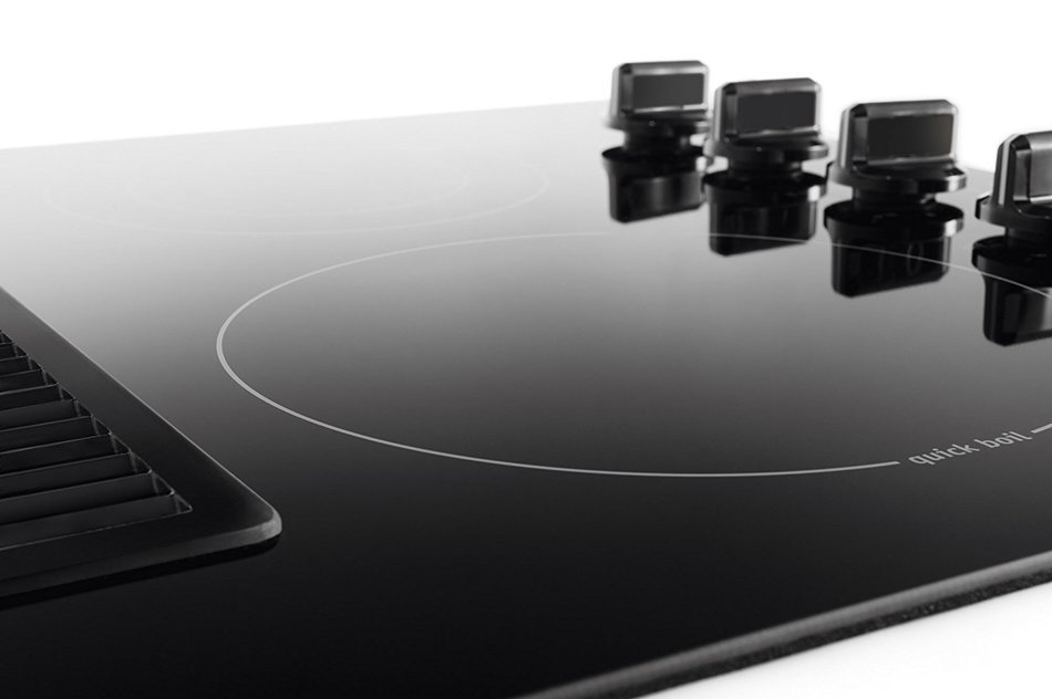 Frigidaire 30" Smoothtop Electric Black Cooktop with Built-In 500 CFM Downdraft Exhaust and Pro-Select&reg; Controls... N9