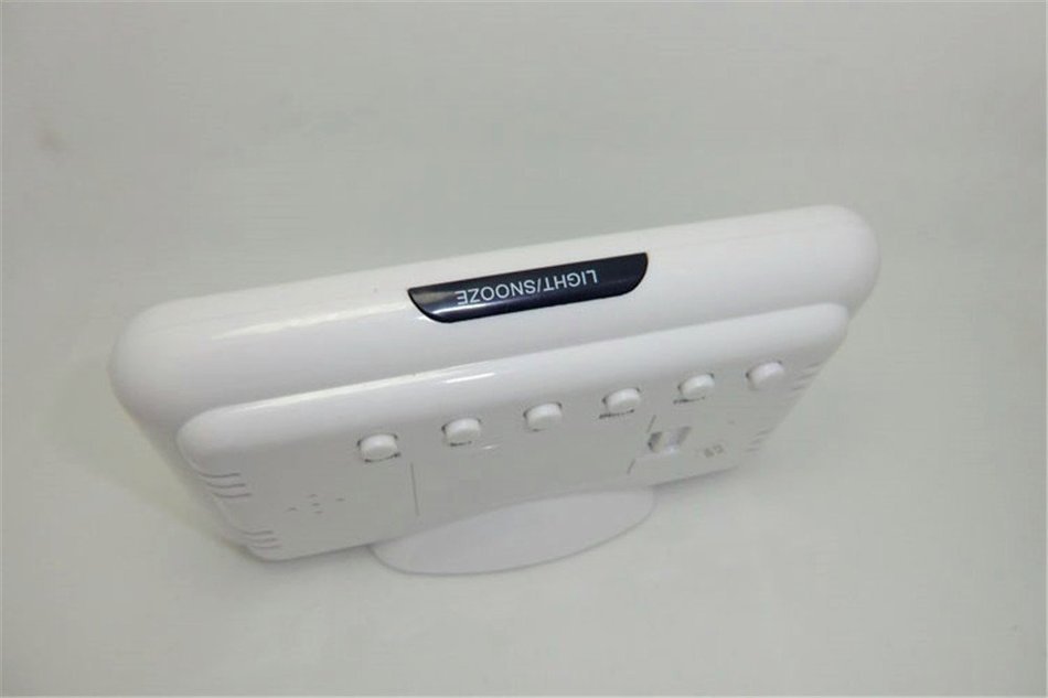 Surborder Shop Digital Alarm Clock Battery Operated with Large Display, Snooze - Travel Alarm Clock and Home Alarm... N27