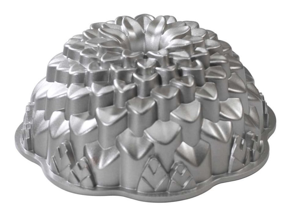 Nordic Ware Chrysanthemum Bundt Pan N2